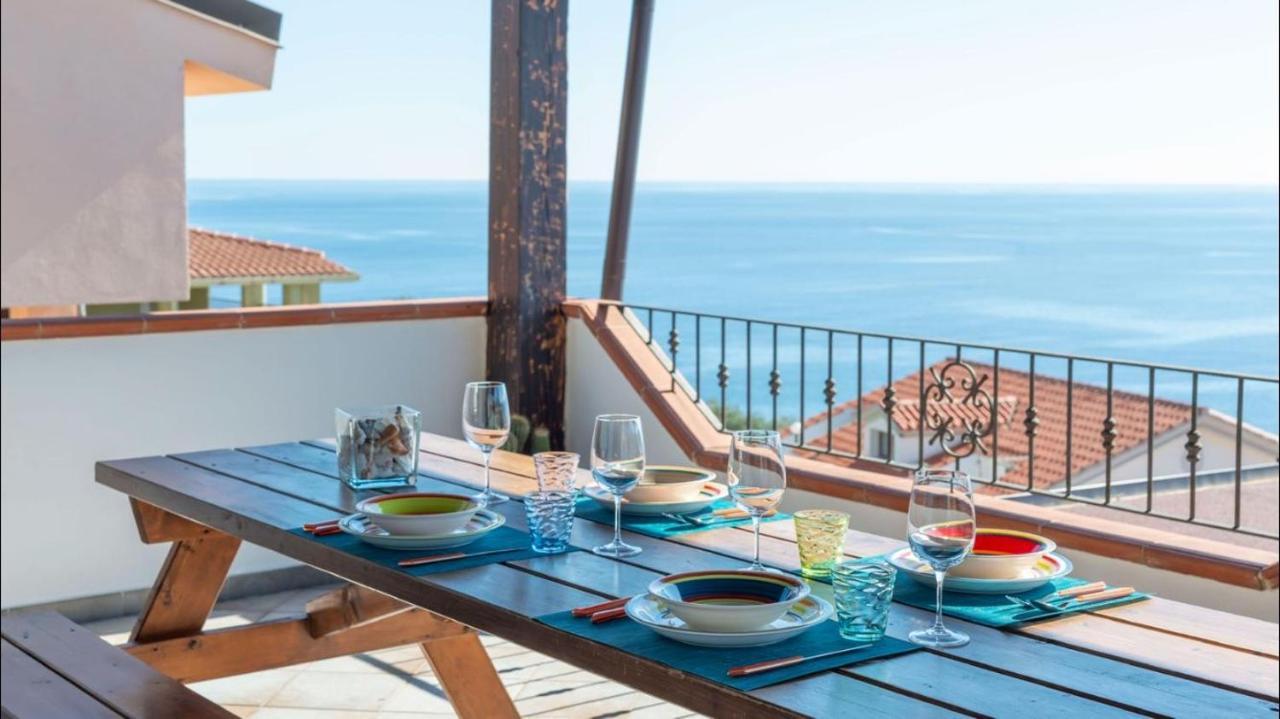 Апартаменты Cala Gonone House Экстерьер фото