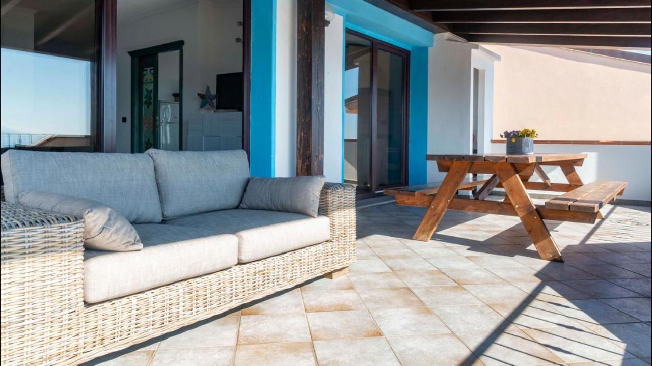 Апартаменты Cala Gonone House Экстерьер фото