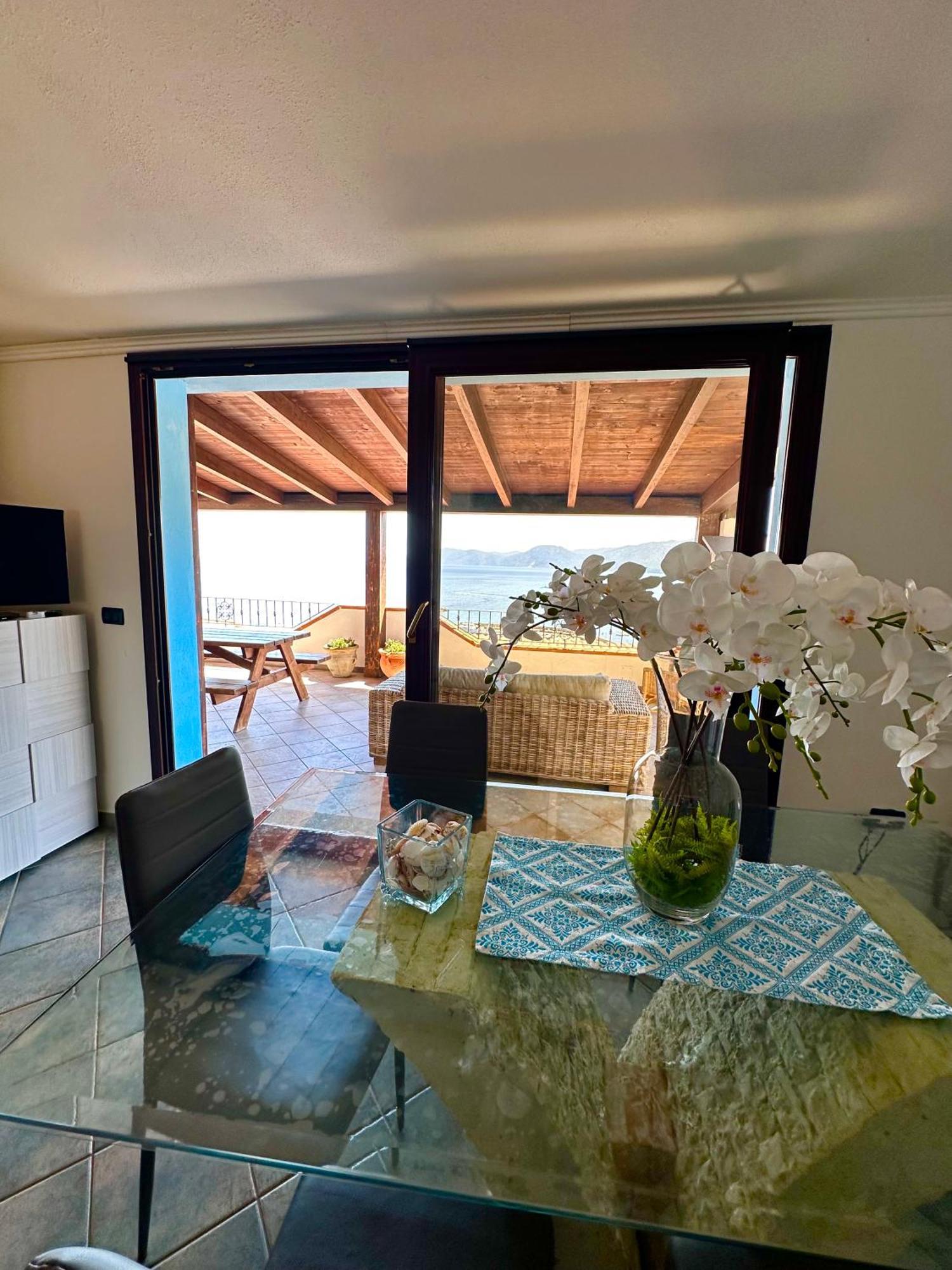 Апартаменты Cala Gonone House Экстерьер фото